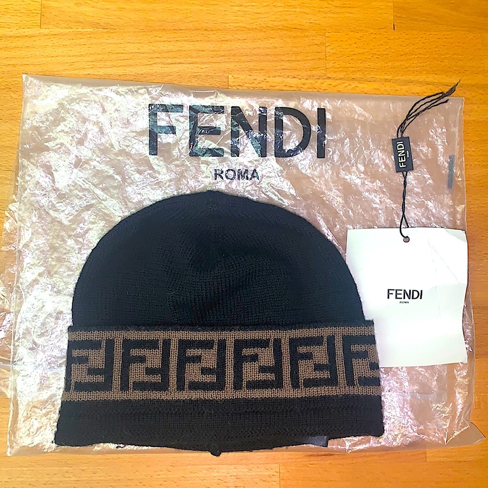 FENDI SKULLY HAT
